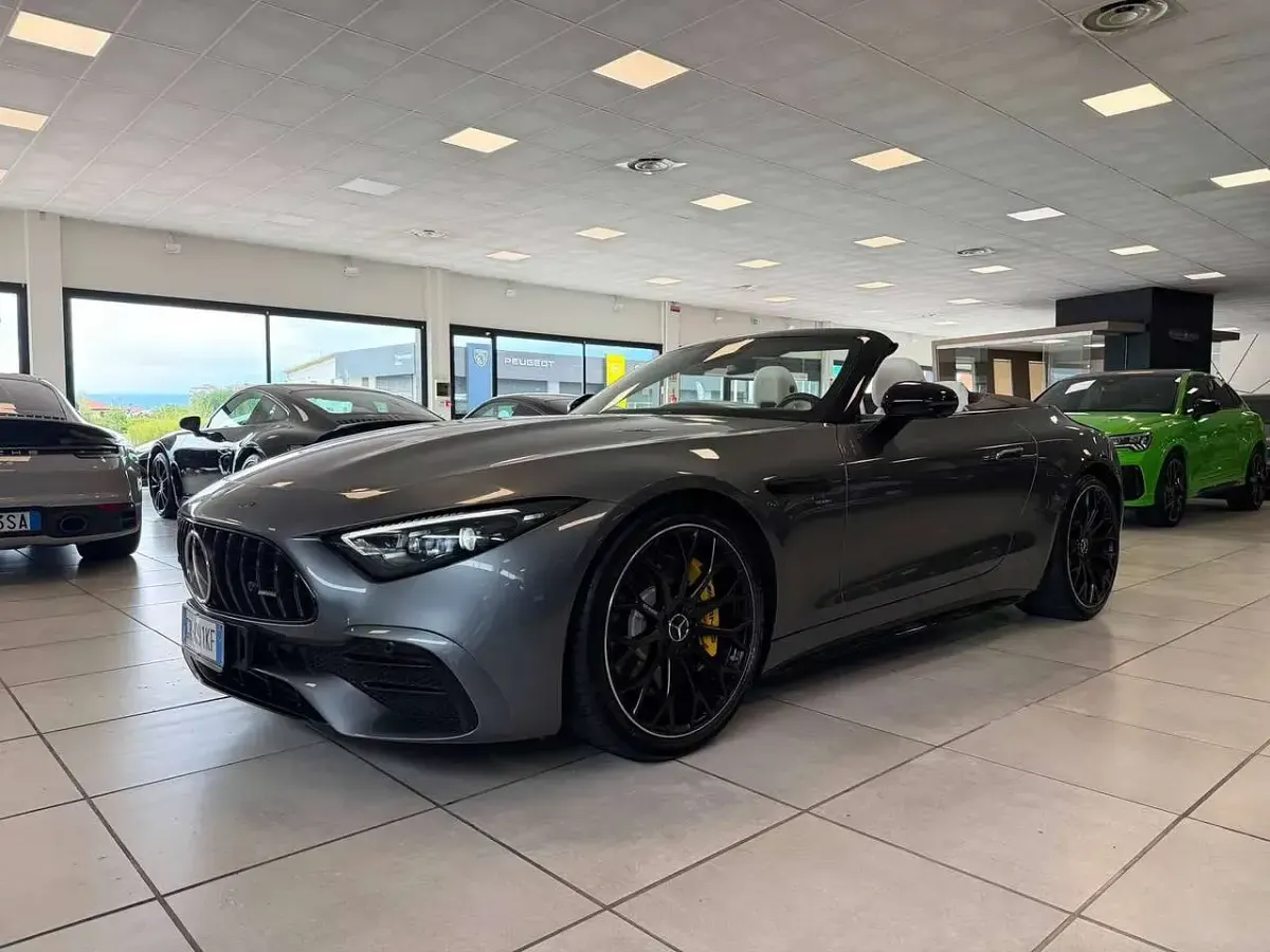 Usata Mercedes SL43 AMG Premium 381 CV (280 kW) 2023 Grigio Cabrio