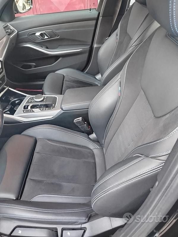 Usata BMW 318 156 CV (114 kW) 2024 Nero Berlina