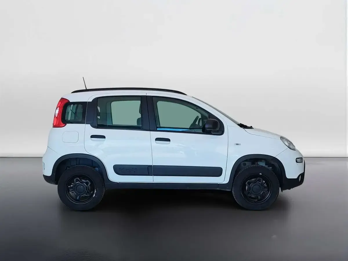 Usata Fiat Panda Wild 86 CV (63 kW) 2022 Bianco Utilitaria