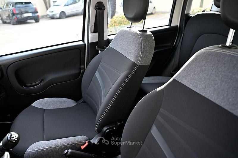 Usata Fiat Panda City Life 70 CV (51 kW) 2022 Grigio Berlina