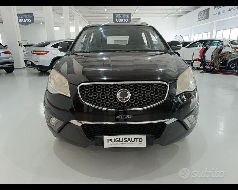 Usata SsangYong Korando 175 CV (128 kW) 2011 Nero SUV