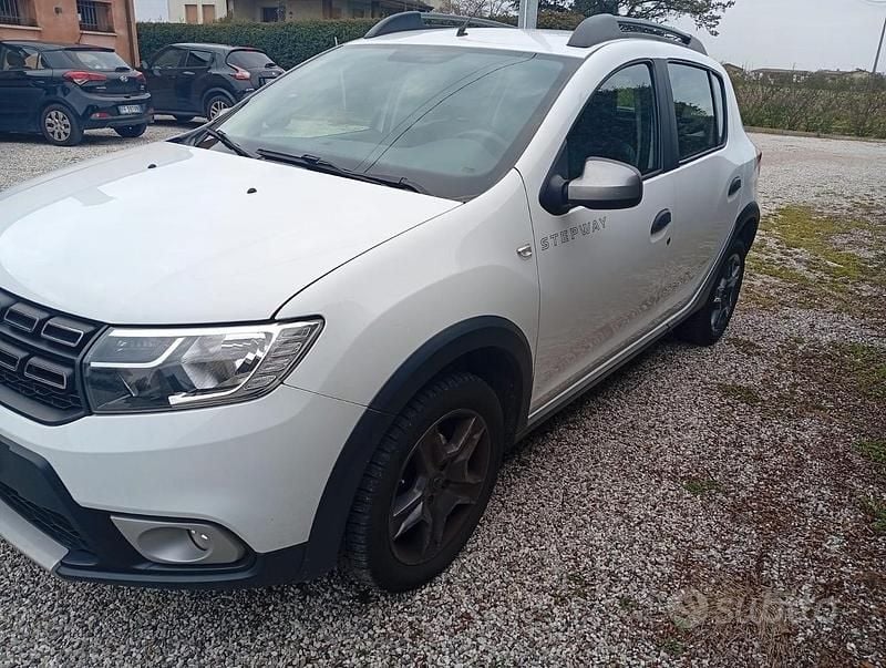 Usata Dacia Sandero Stepway 2017 Bianco Station wagon