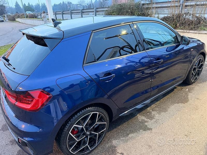 Usata Audi A1 Sportback S-Line 116 CV (85 kW) 2024 Blu Utilitaria