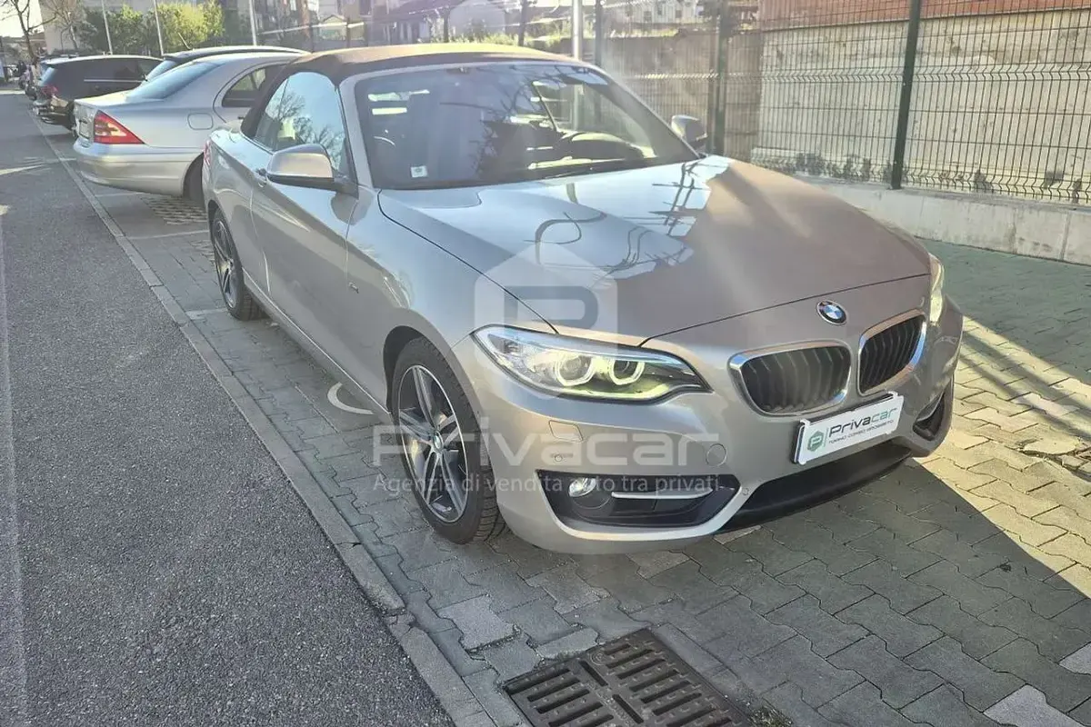 Usata BMW 218 Sport Line 136 CV (100 kW) 2016 Grigio Cabrio