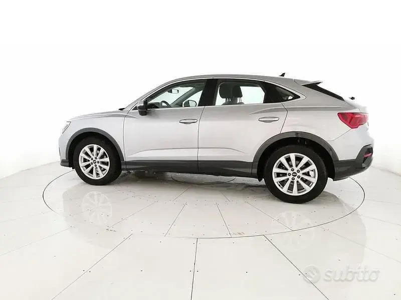 Usata Audi Q3 Sportback Business Plus 150 CV (110 kW) 2022 Grigio SUV
