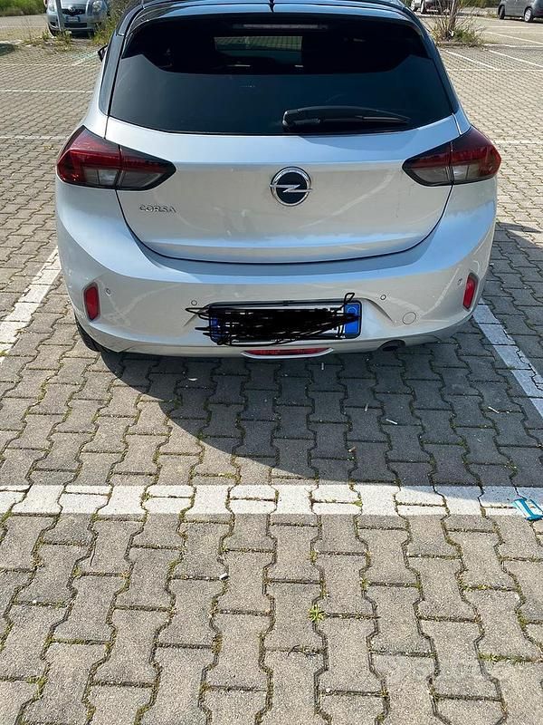 Usata Opel Corsa 102 CV (75 kW) 2023 Berlina
