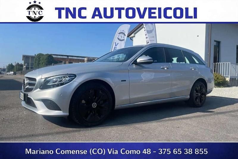 Usata Mercedes C300e Business 194 CV (142 kW) 2020 Argento Station wagon
