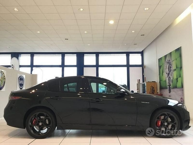 Brugt Alfa Romeo Giulia Veloce 280 HK (205 kW) 2024 Sort Sedan