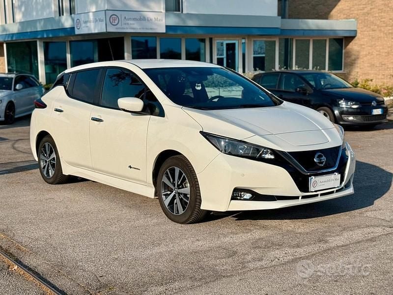 Usata Nissan Leaf Visia+ 110 kW (150 CV) 2018 Bianco Utilitaria