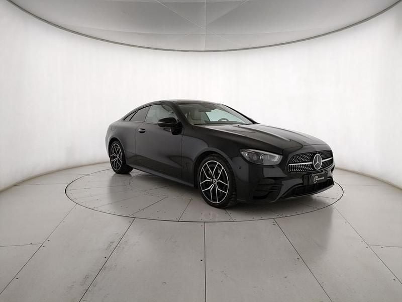 Nero Usata 2021 Mercedes E400 Premium Plus Coupé | 39.900 € - Immagine 1/4