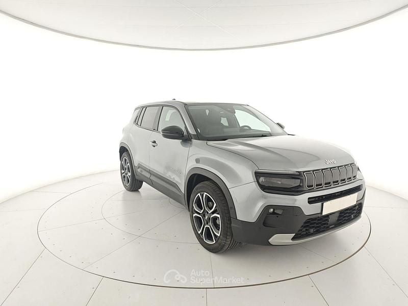 Begagnad Jeep Avenger Summit 101 HK (74 kW) 2025 SUV