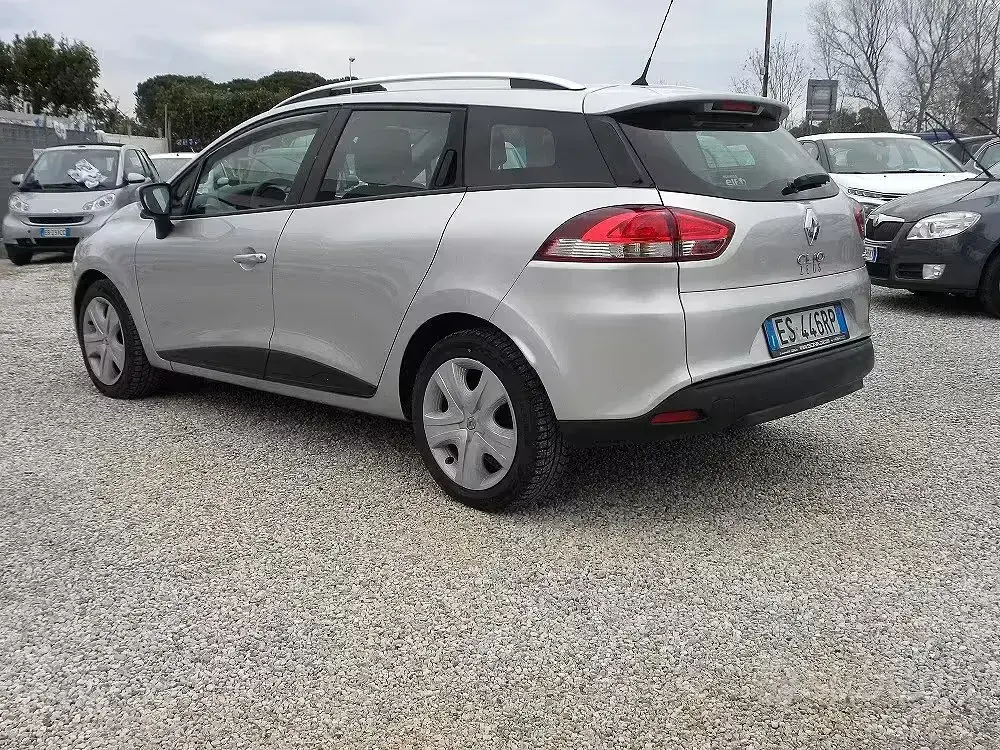 Usata Renault Clio 75 CV (55 kW) 2013 Grigio Station wagon
