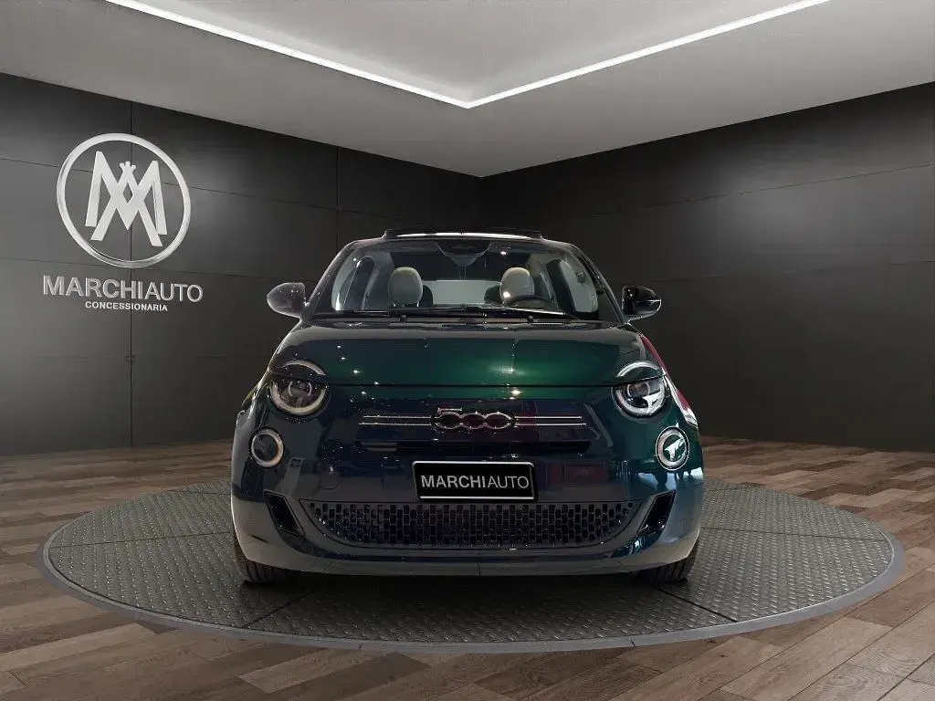 Nuova Fiat 500C Icon 65 CV (47 kW) 2026 Verde metallizzato Cabrio