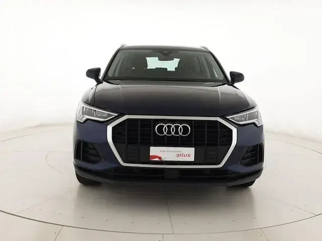 Usata Audi Q3 Business 150 CV (110 kW) 2023 Blu navarra metallizzato SUV