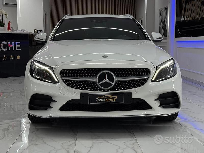 Usata Mercedes C300 Premium 245 CV (180 kW) 2019 Bianco Station wagon