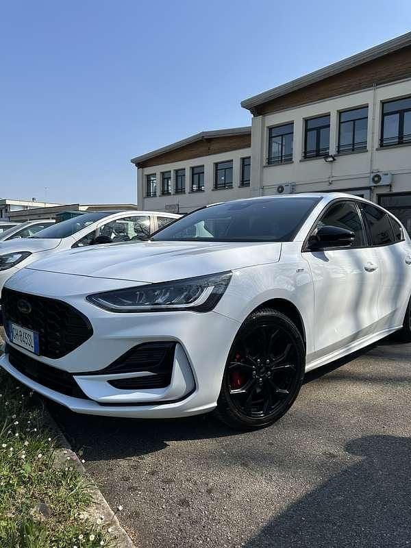 Usata Ford Focus ST-Line X 125 CV (91 kW) 2022 Bianco Berlina