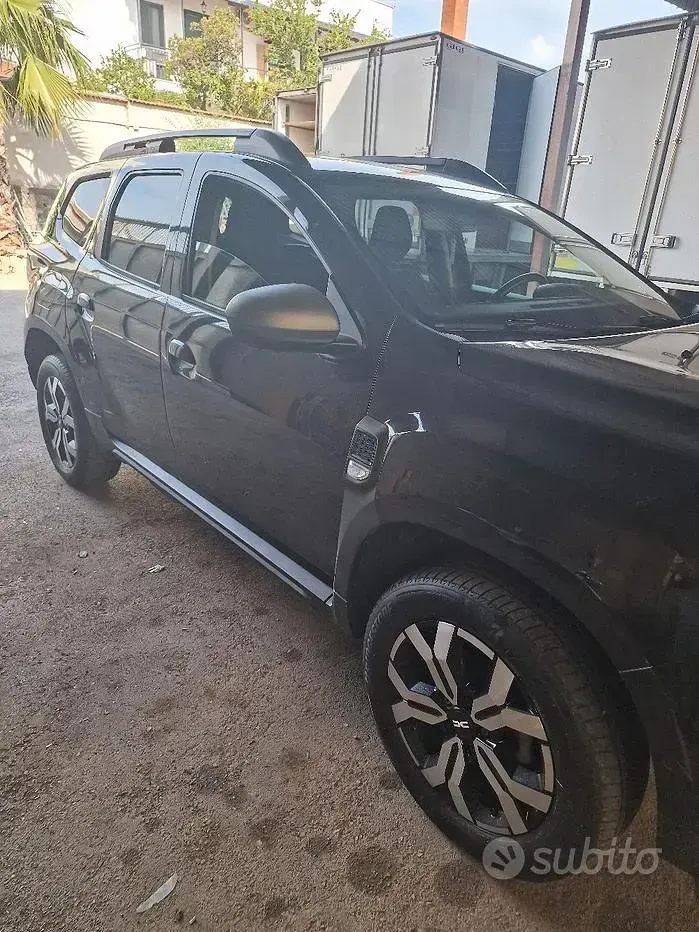 Usata Dacia Duster 116 CV (85 kW) 2023 Nero SUV