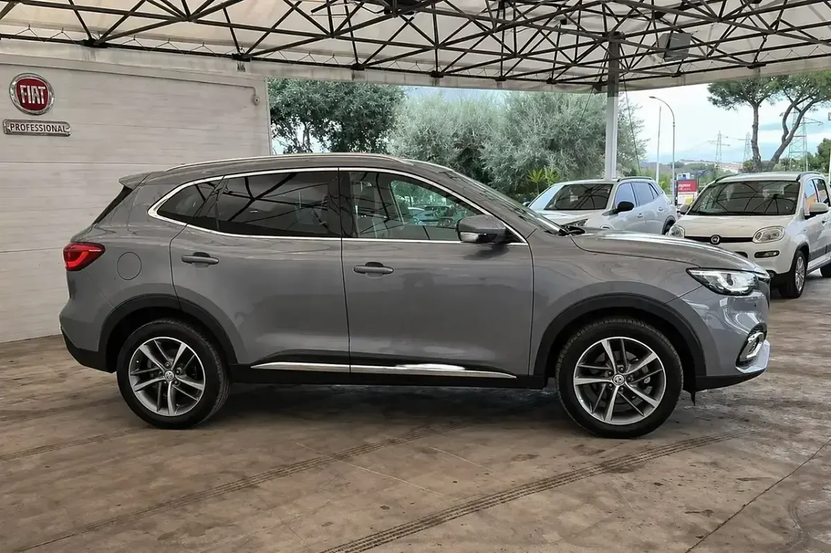 Usata MG HS Excite 162 CV (119 kW) 2021 Grigio SUV