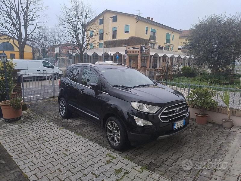 Usata Ford Ecosport 120 CV (88 kW) 2019 Nero SUV