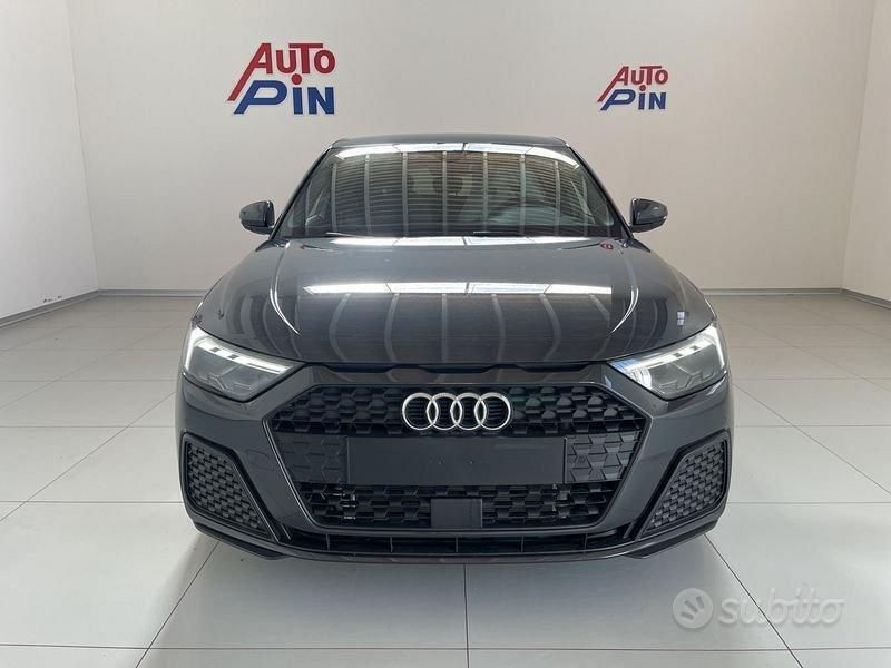 Nuova Audi A1 Design 116 CV (85 kW) 2025 Grigio Utilitaria