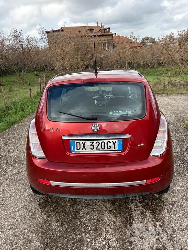 Usata Lancia Ypsilon 77 CV (56 kW) 2010 Utilitaria