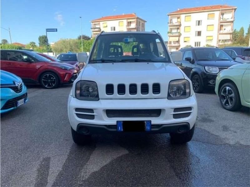 Bianco Usata 2010 Suzuki Jimny SUV | 12.900 € (Buon prezzo) - Immagine 1/4