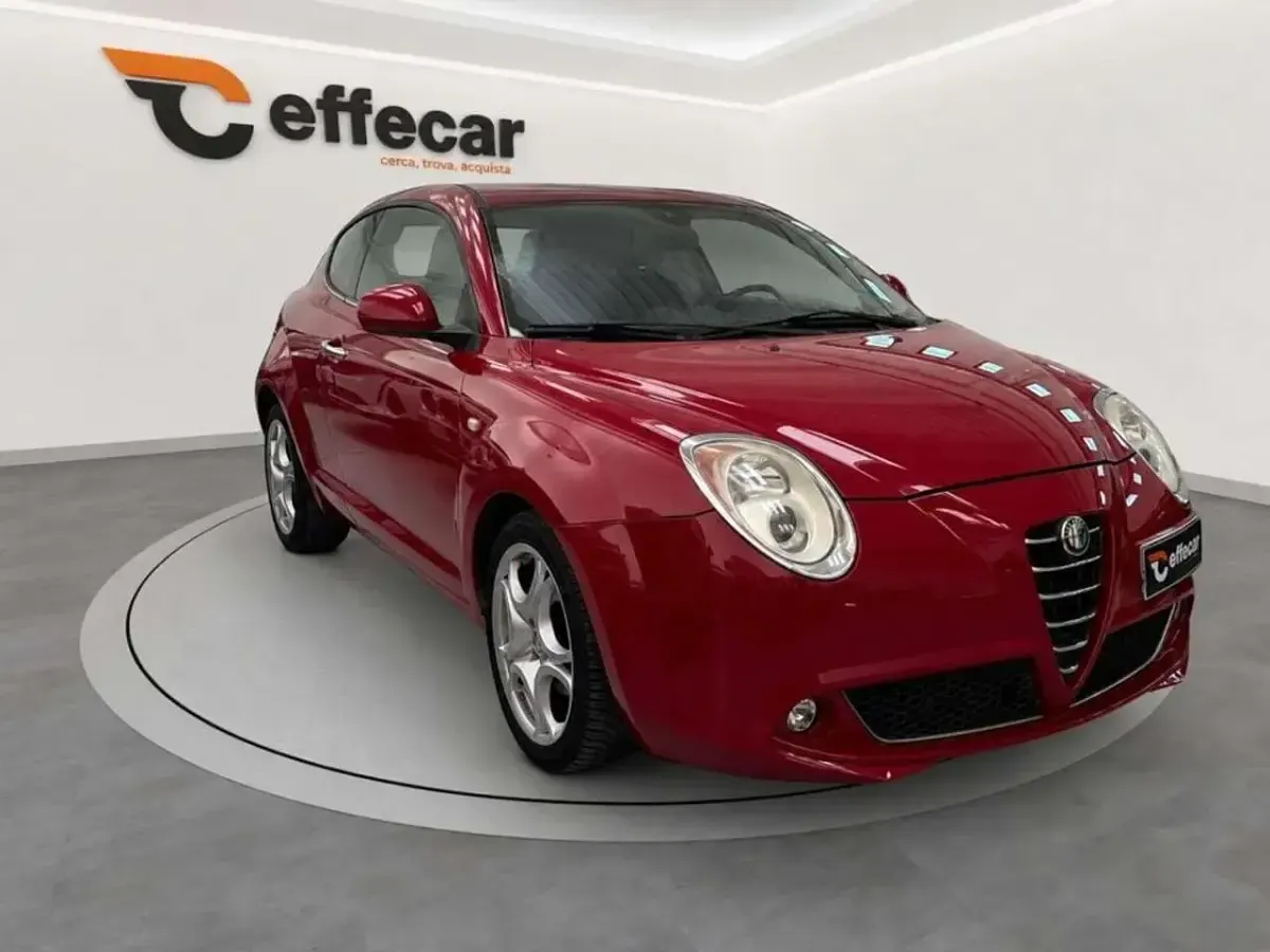 Usata Alfa Romeo MiTo Distinctive 95 CV (69 kW) 2010 Rosso Utilitaria