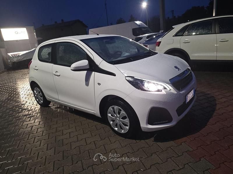 Usata Peugeot 108 Allure 69 CV (50 kW) 2014 Bianco Utilitaria