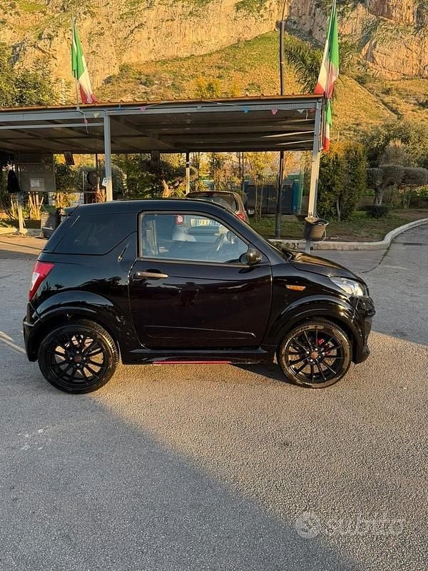 Usata Ligier JS50 2023 Nero Utilitaria