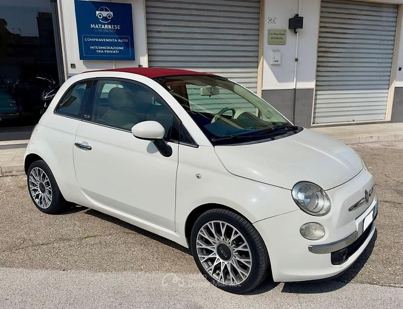 Usata Fiat 500 Lounge 75 CV (55 kW) 2009 Bianco Cabrio