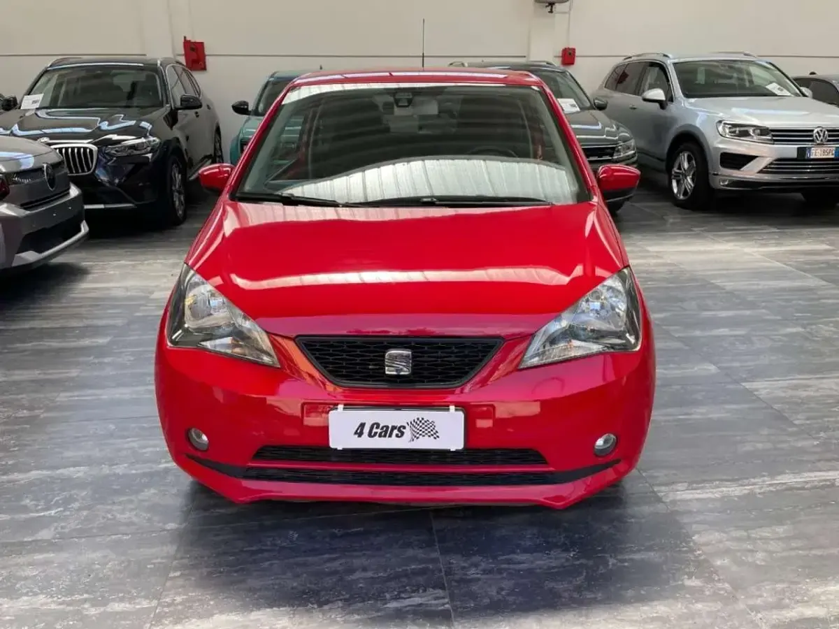Usata Seat Mii Style 75 CV (55 kW) 2012 Rosso Utilitaria