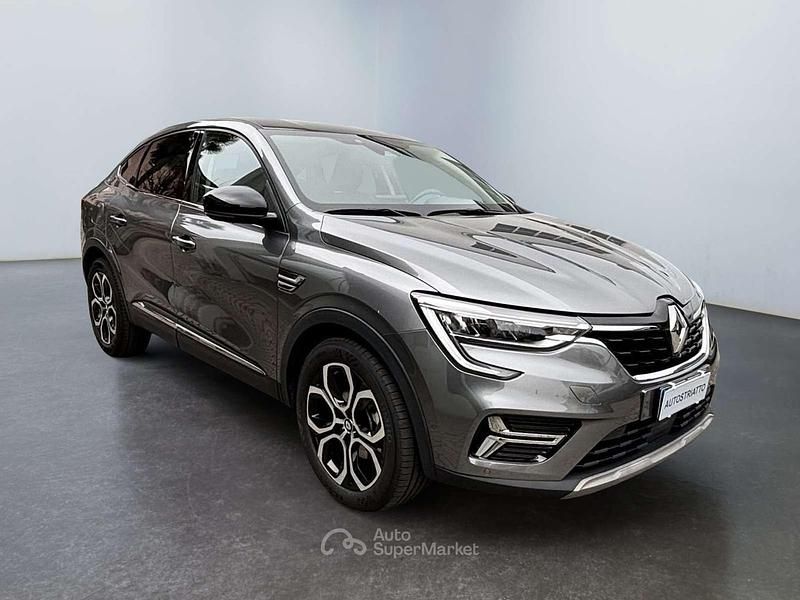 Usata Renault Arkana Techno 145 CV (106 kW) 2023 Grigio SUV