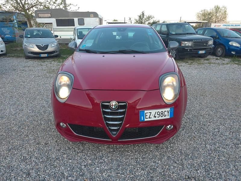 Usata Alfa Romeo MiTo 85 CV (62 kW) 2015 Rosso Utilitaria