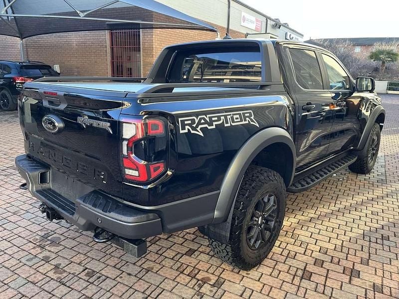 Nuova Ford Ranger Raptor 209 CV (153 kW) 2026 Absolute black Pick-up