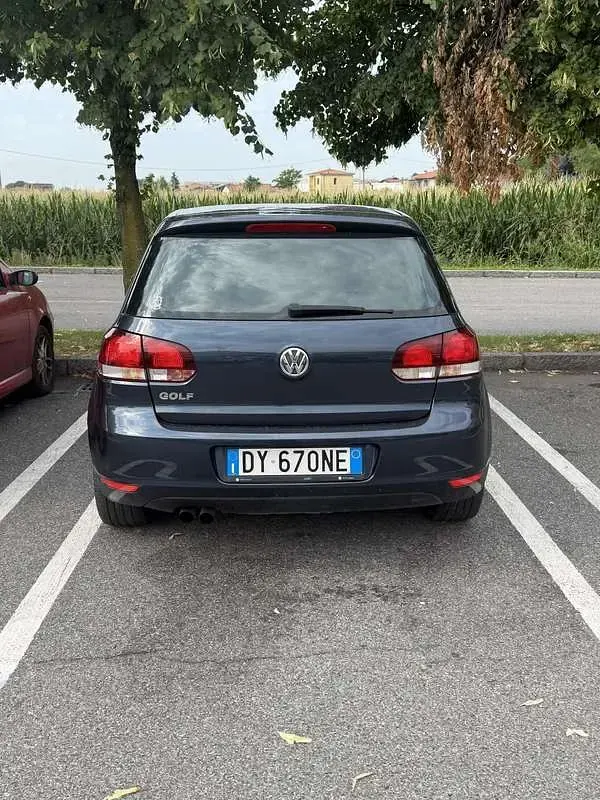 Usata VW Golf VI Highline 110 CV (80 kW) 2009 Berlina