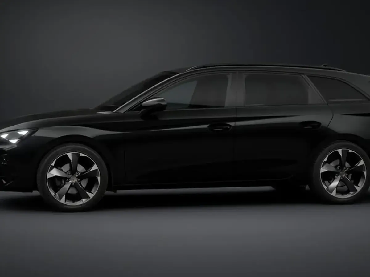 Nuova Cupra Leon 150 CV (110 kW) 2026 Nero midnight