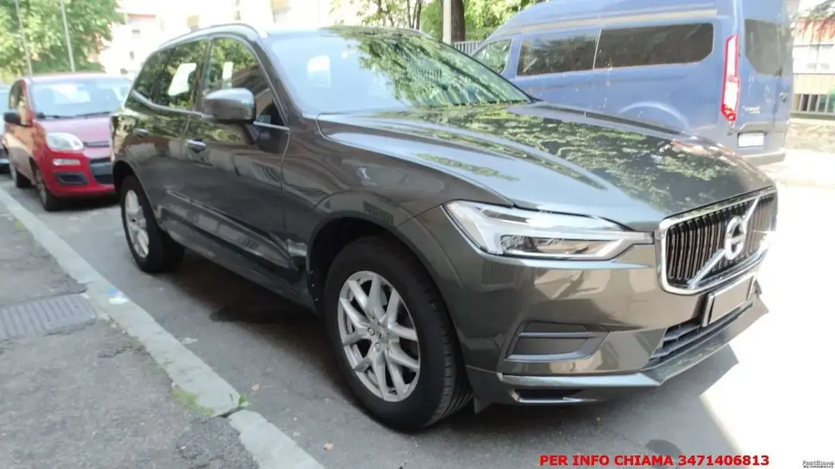 Usata Volvo XC60 Business Edition 190 CV (139 kW) 2019 Verde SUV