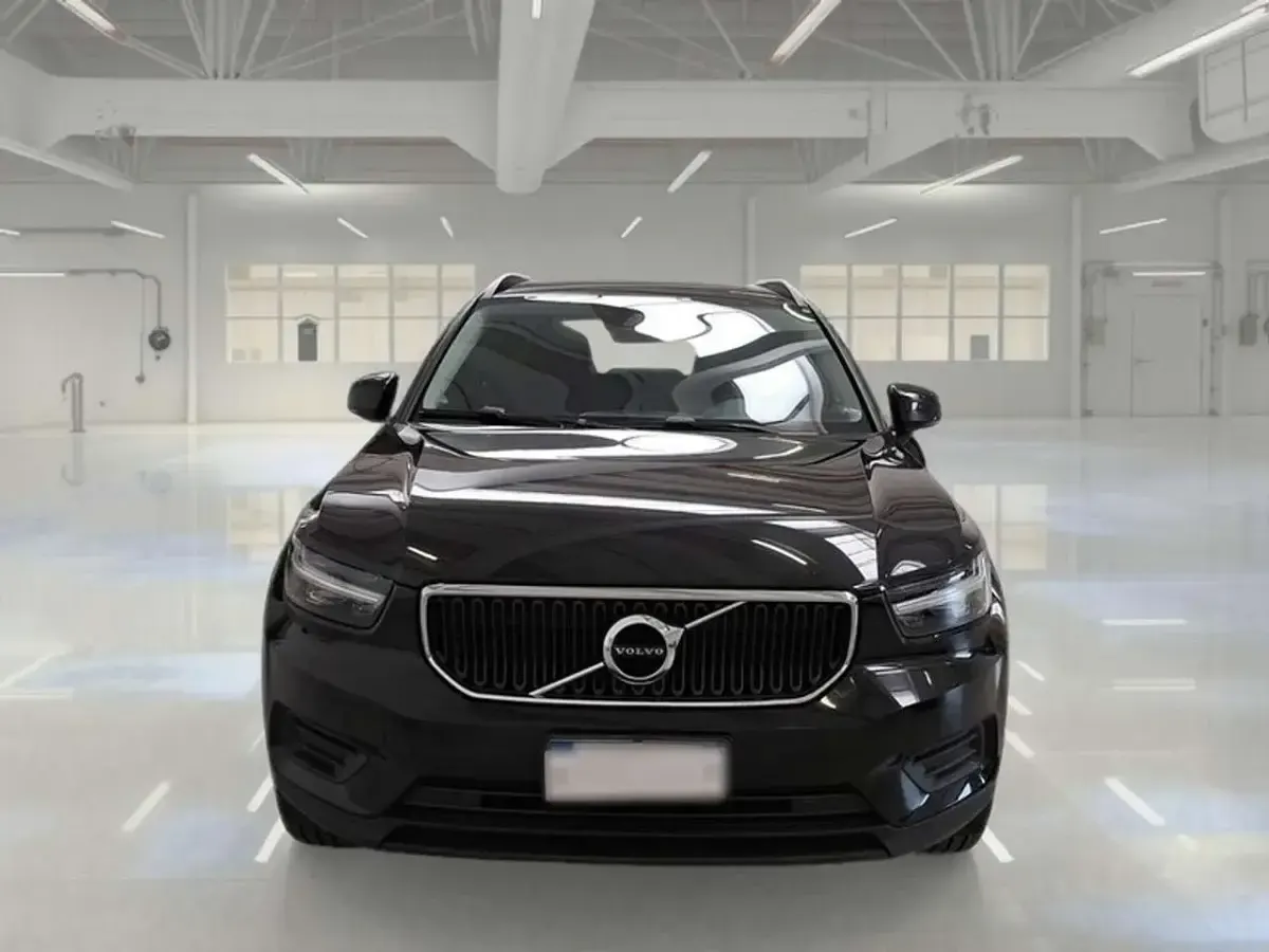 Usata Volvo XC40 Business Edition 150 CV (110 kW) 2019 Nero SUV