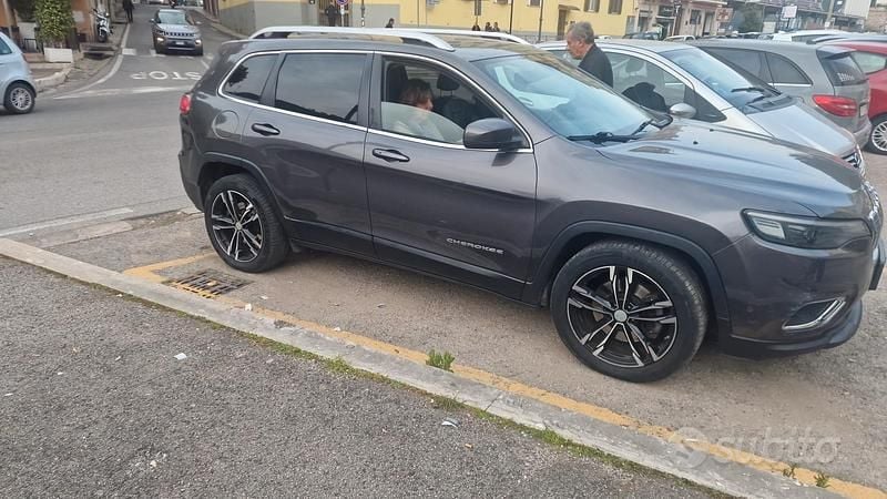 Usata Jeep Cherokee 195 CV (143 kW) 2019 SUV