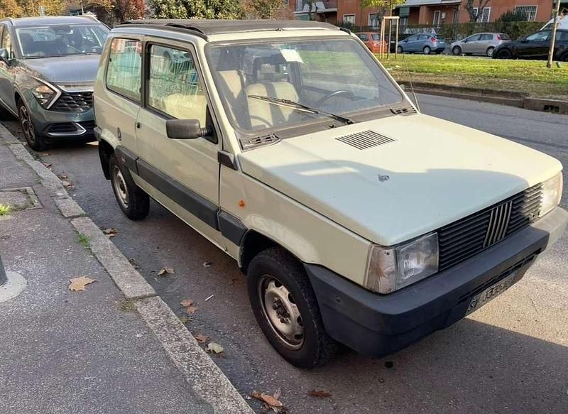 Usata Fiat Panda 4x4 50 CV (36 kW) 1987 Verde Utilitaria