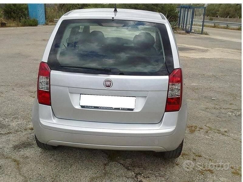 Usata Fiat Idea 77 CV (56 kW) 2006 Grigio Monovolume