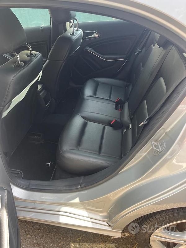 Usata Mercedes A200 136 CV (100 kW) 2013 Berlina