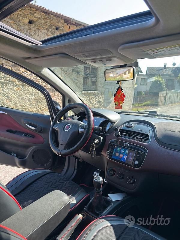 Usata Fiat Punto Evo 77 CV (56 kW) 2010 Nero Utilitaria