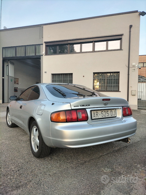 Usato 1997 Toyota Celica 1.8 Benzin 116 CV (8.000 €)