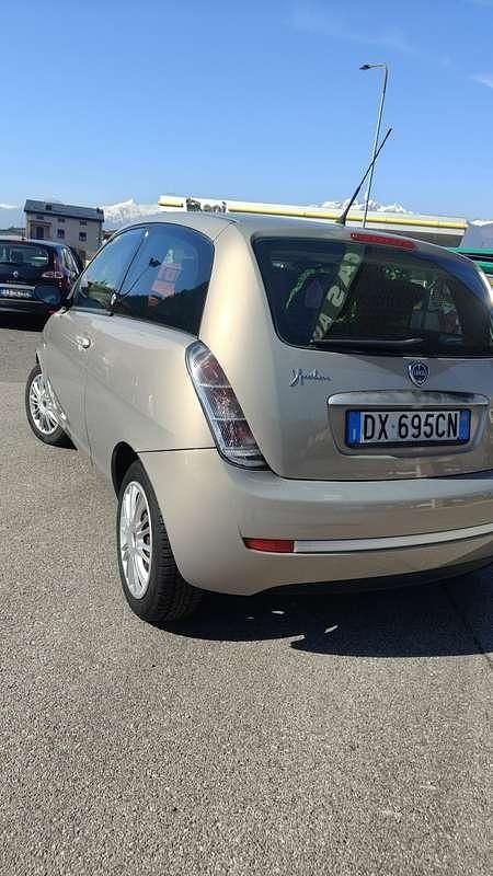 Usata Lancia Ypsilon 95 CV (69 kW) 2009 Utilitaria