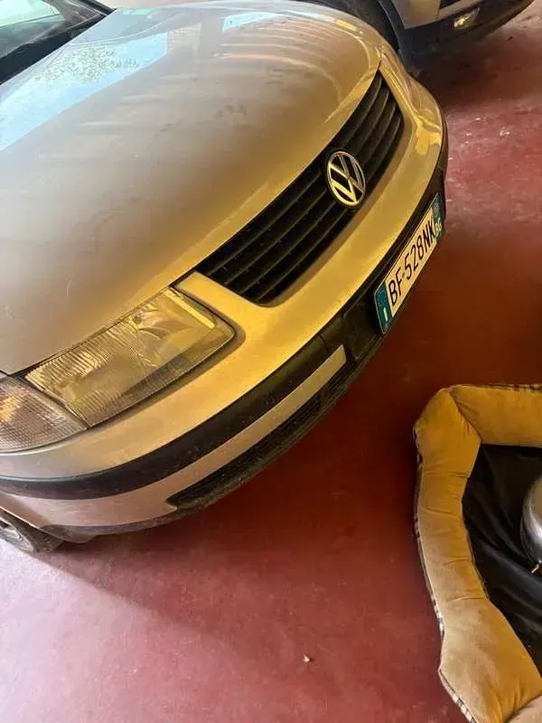 Usata VW Passat 87 CV (63 kW) 1990