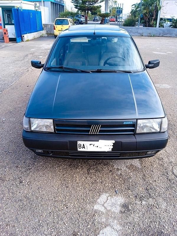 Usata Fiat Tipo 69 CV (50 kW) 1993 Verde Berlina