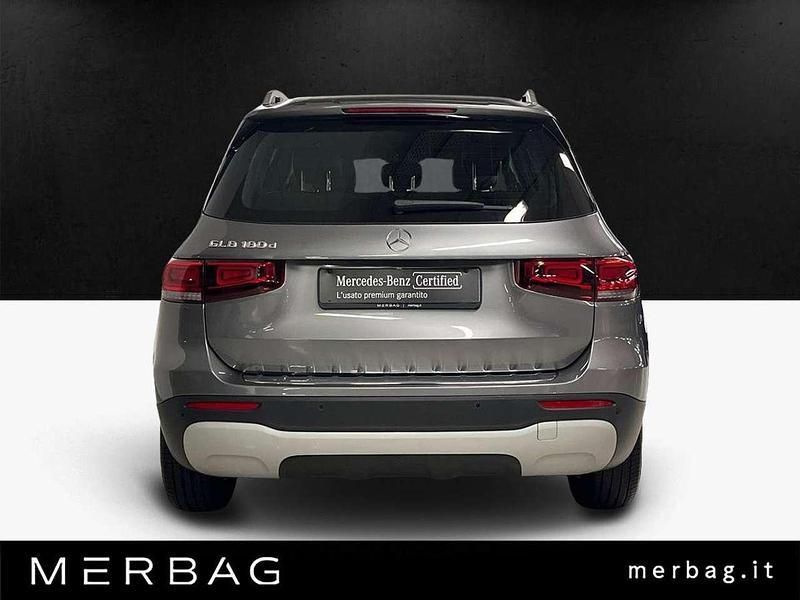 Usata Mercedes GLB180 116 CV (85 kW) 2023 Grigio SUV