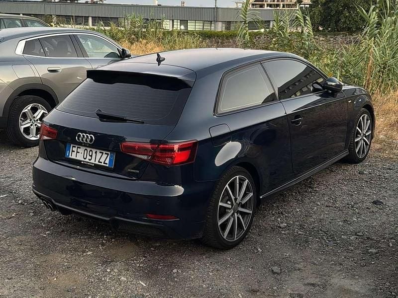 Usata Audi A3 Sport 184 CV (135 kW) 2017 Blu/azzurro Berlina
