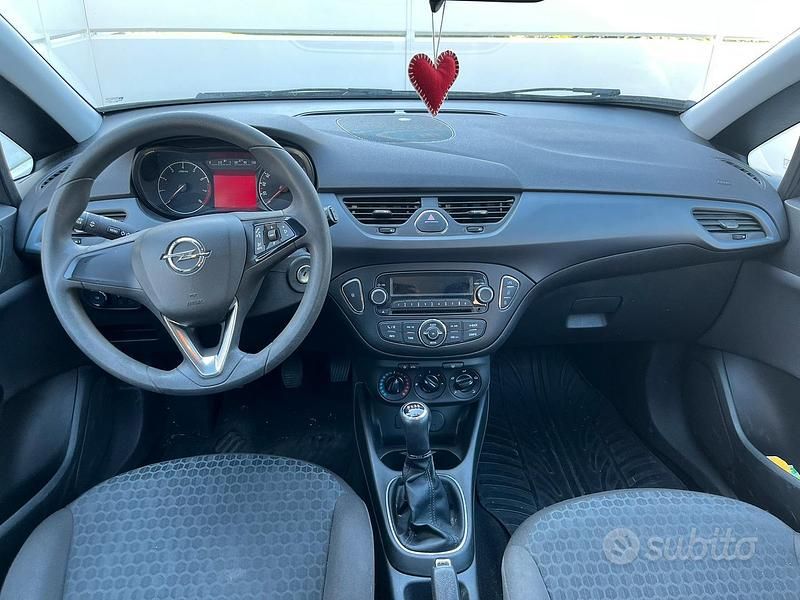 Usata Opel Corsa 90 CV (66 kW) 2016 Nero Utilitaria